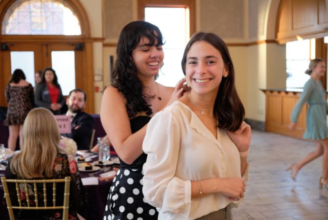 McDorman Scholars put on their Honors necklaces